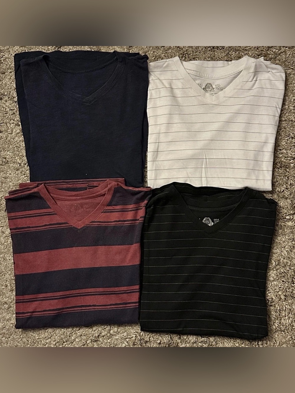 Set Of 4 American Rag Men’s S Black/White/Purple Stripe/Solid V-Neck S/S TShirts